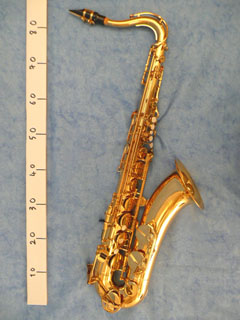 Photo de saxophone ténor  Yamaha YTS 275.